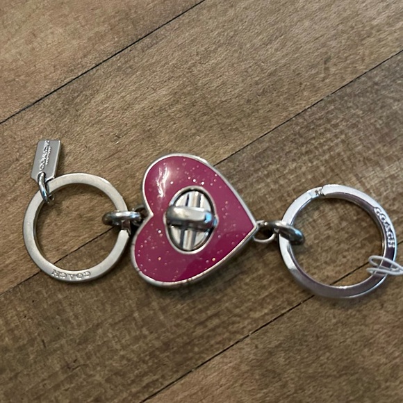 Coach Pink Glitter Heart Valet Keychain Fob Bag Charm - Picture 11 of 13